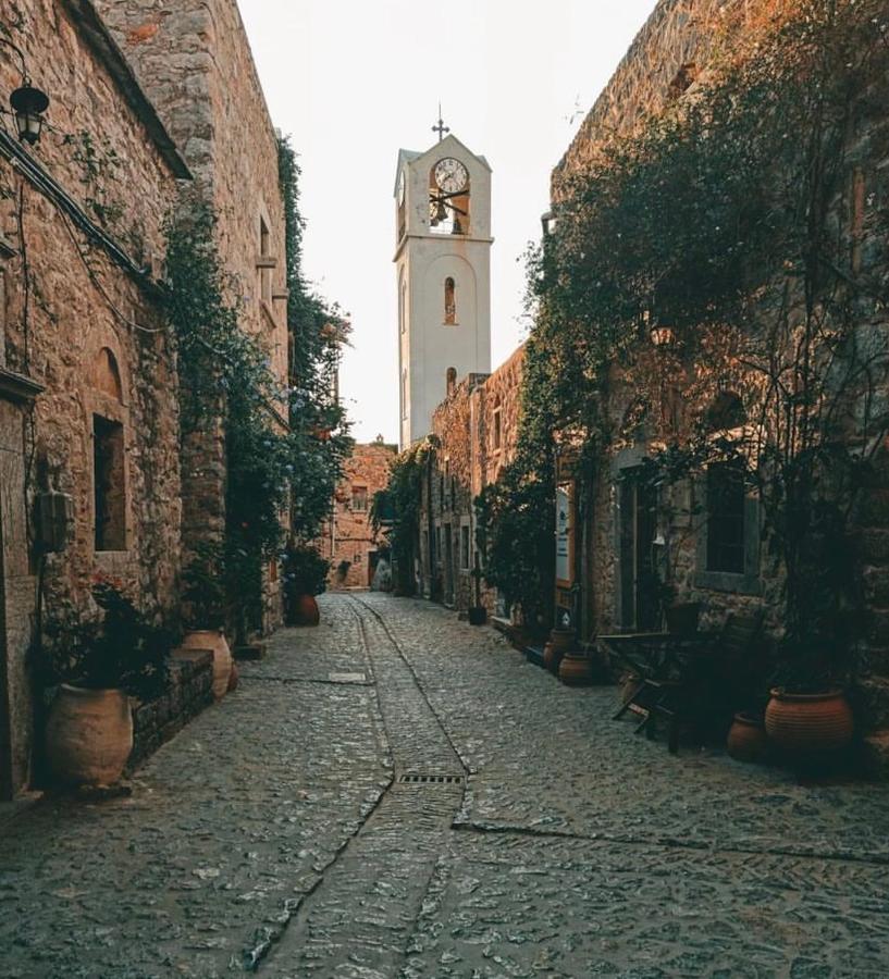 فيلا August Castle House Mestá المظهر الخارجي الصورة