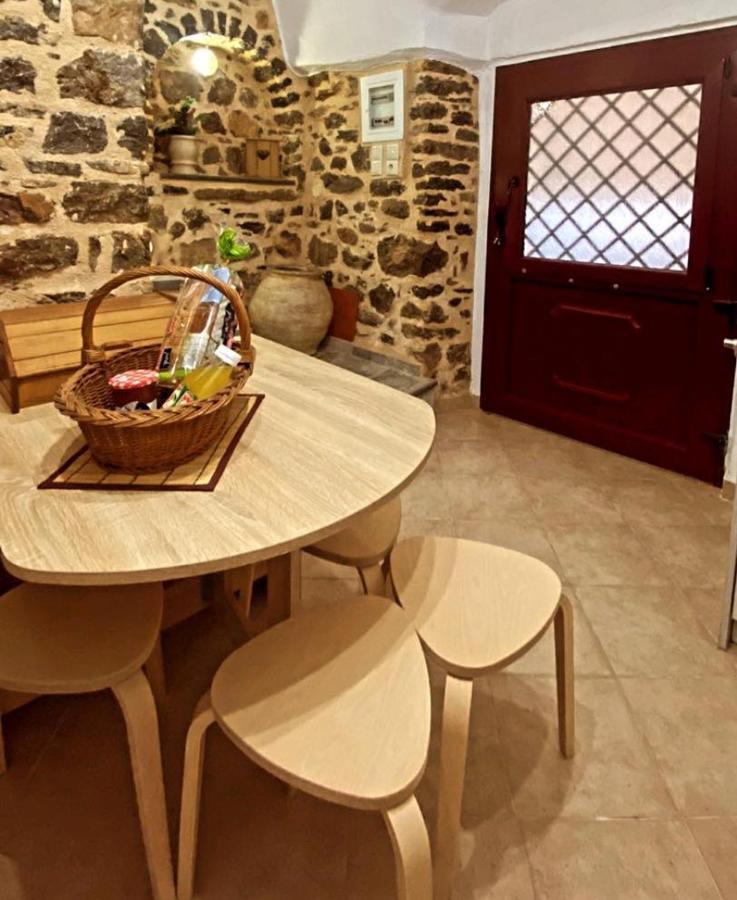 فيلا August Castle House Mestá المظهر الخارجي الصورة